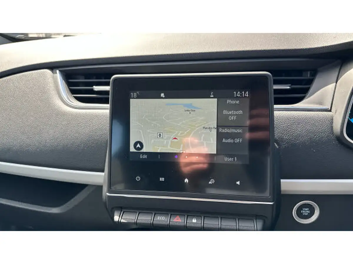 2022-renault-zoe-e-iconic-110ps-r110ev50-rapid-charge-big-11
