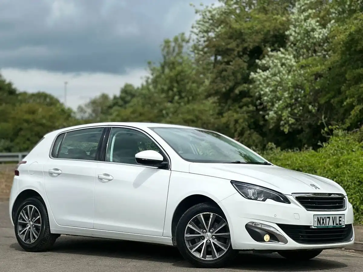 2017-peugeot-308-16-bluehdi-allure-big-8