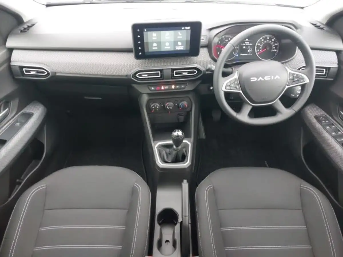2023-dacia-sandero-10-tce-expression-90bhp-big-2