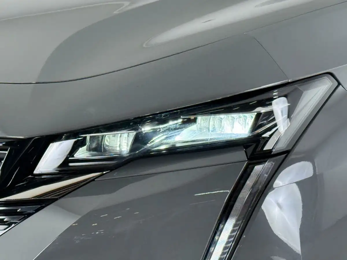 2024-peugeot-308-12-puretech-gt-130ps-ss-eat8-big-8