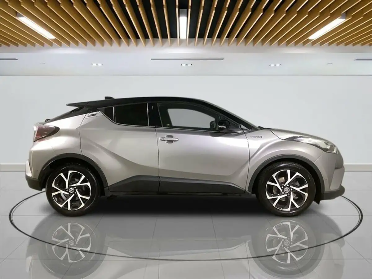 2017-toyota-c-hr-18-vvt-i-dynamic-big-9