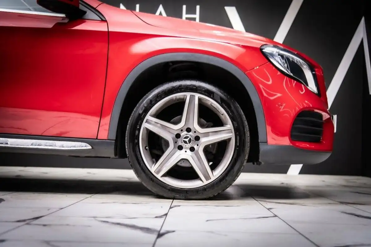2020-mercedes-benz-gla-class-16-gla-200-amg-line-edition-plus-7g-dct-big-46
