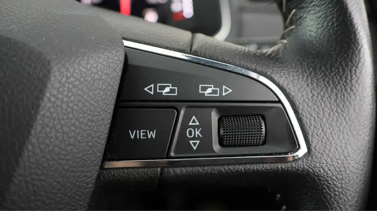 2021-seat-arona-10-tsi-xcellence-lux-110ps-dsg-big-26