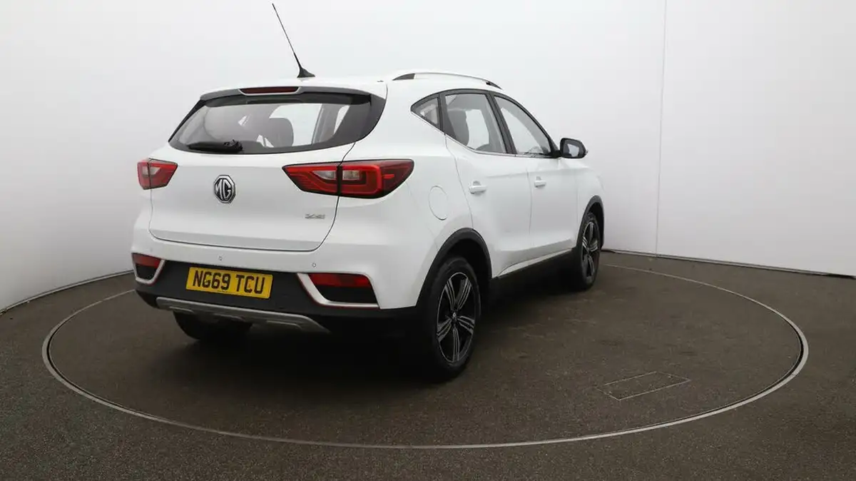 2020-mg-zs-suv-15-vti-tech-limited-edition-106ps-big-52