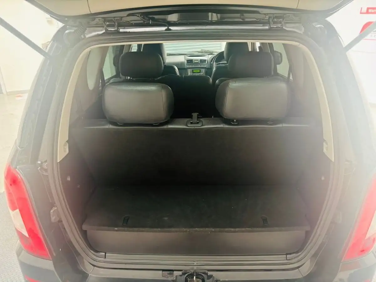 2013-kgm-ssangyong-rexton-w-20td-ex-t-tronic-big-24