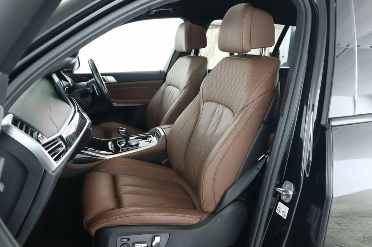 2022-bmw-x7-30td-xdrive-40d-m-sport-big-68