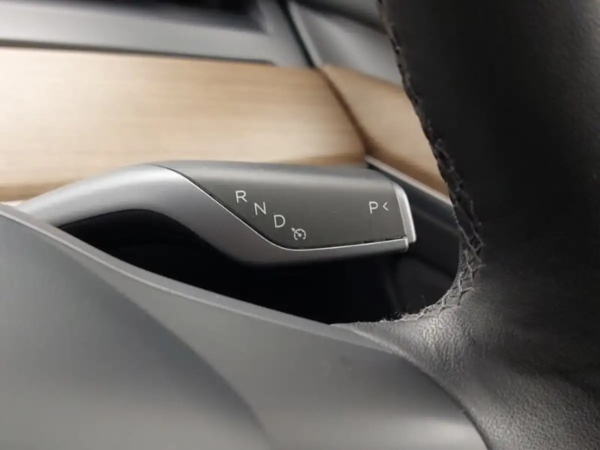 2021-tesla-model-3-e-long-range-4x4-big-16