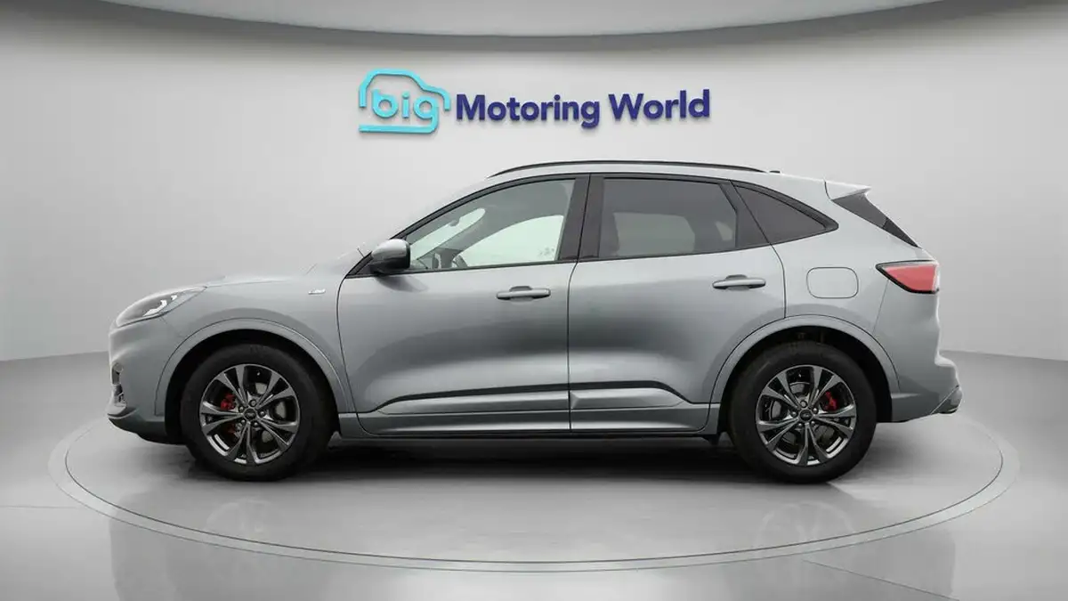 2022-ford-kuga-big-3