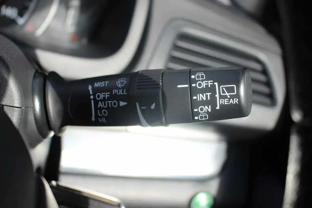 2018-honda-cr-v-20-i-vtec-se-plus-navi-4wd-ss-big-21