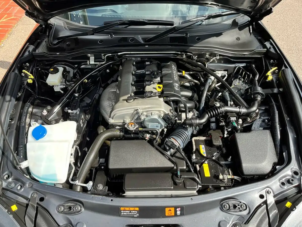 2018-mazda-mx-5-20-sport-convertible-big-6