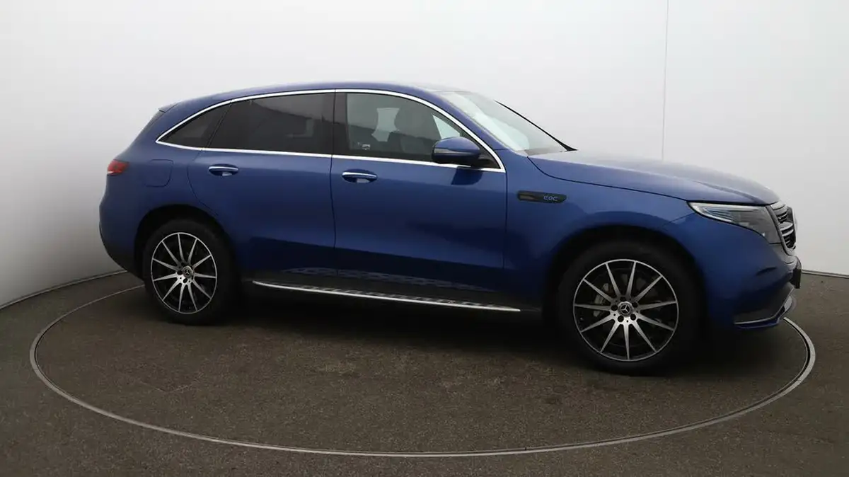2022-mercedes-benz-eqc-e-eqc-400-amg-line-big-45