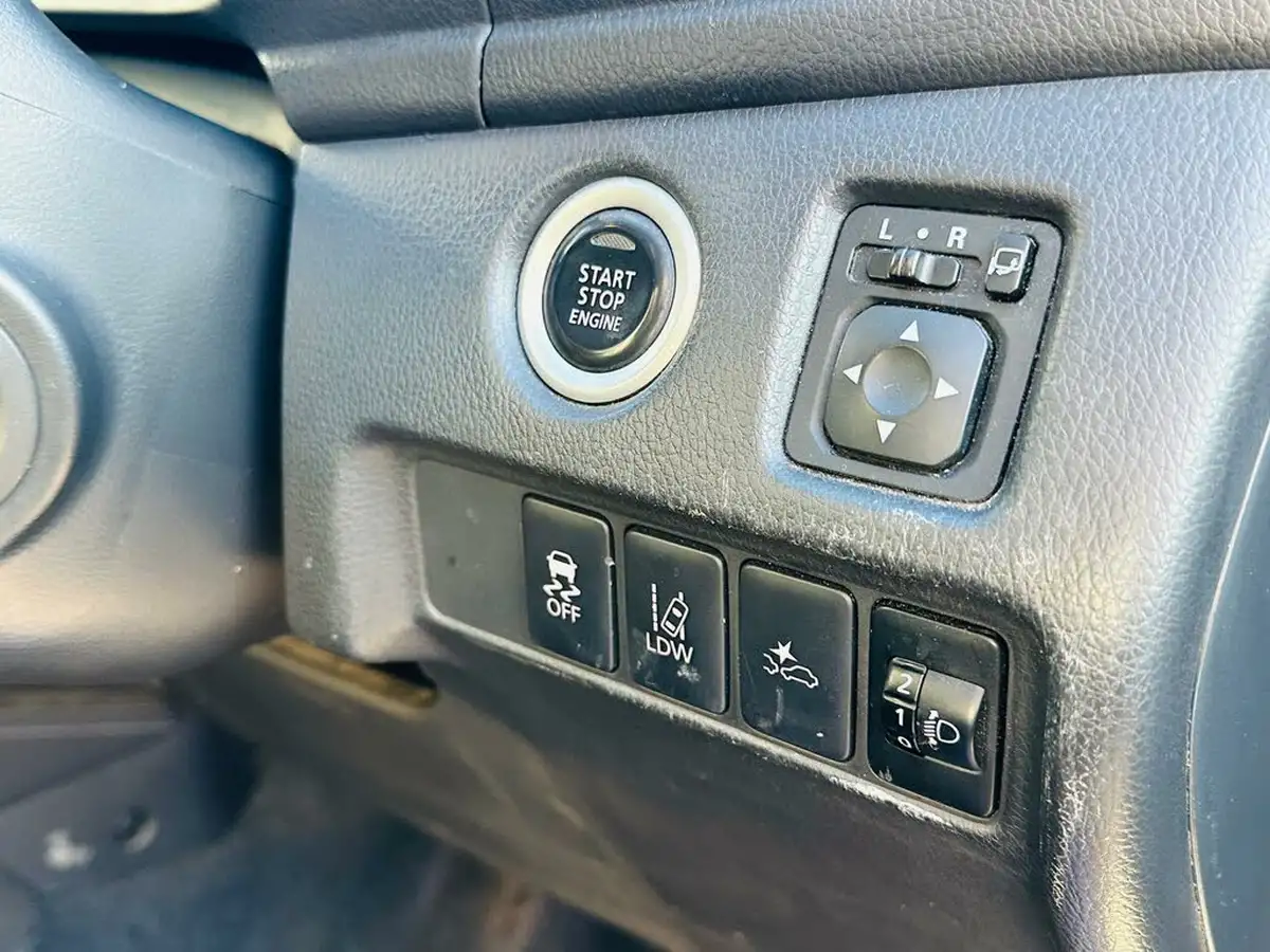 2020-mitsubishi-l200-22di-d-barbarian-auto-big-51