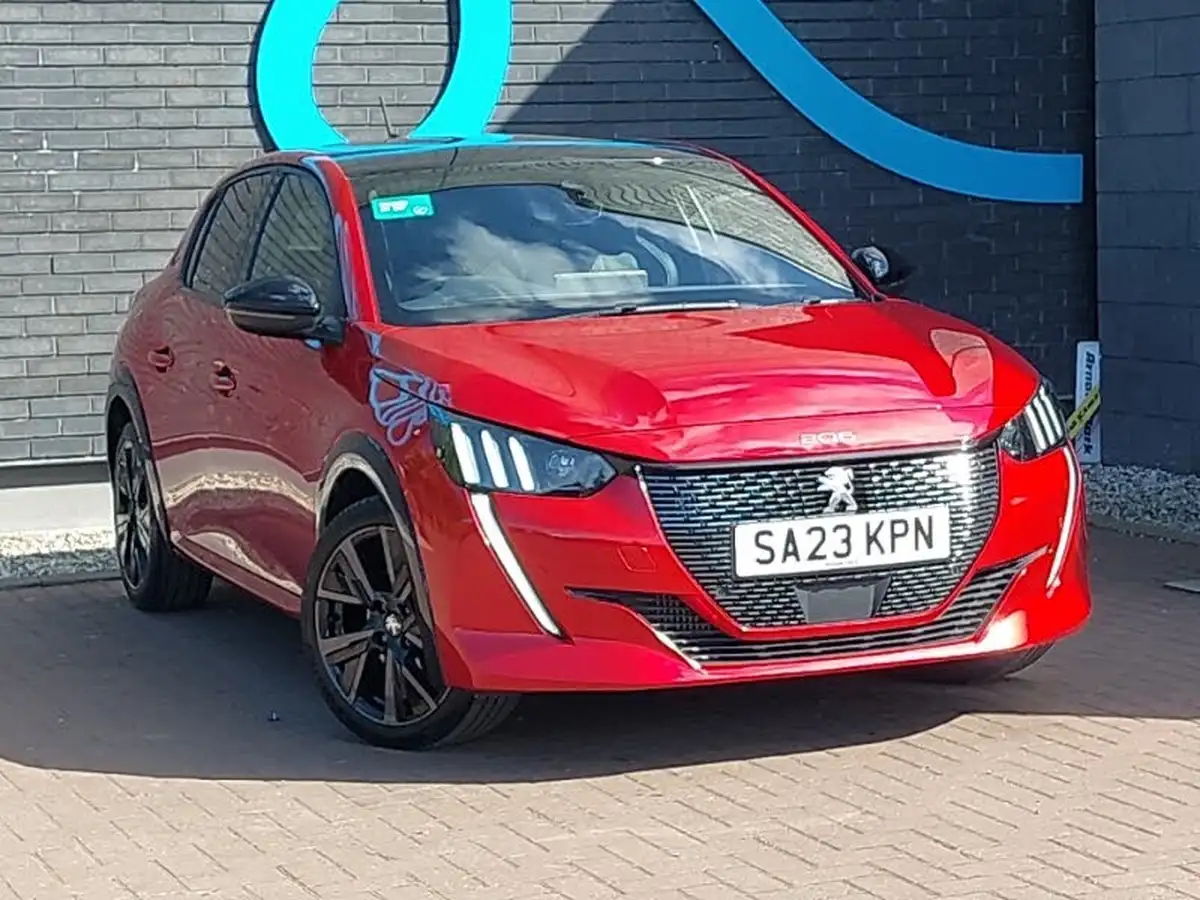 2023-peugeot-208-12-puretech-gt-100ps-eat8-big-0