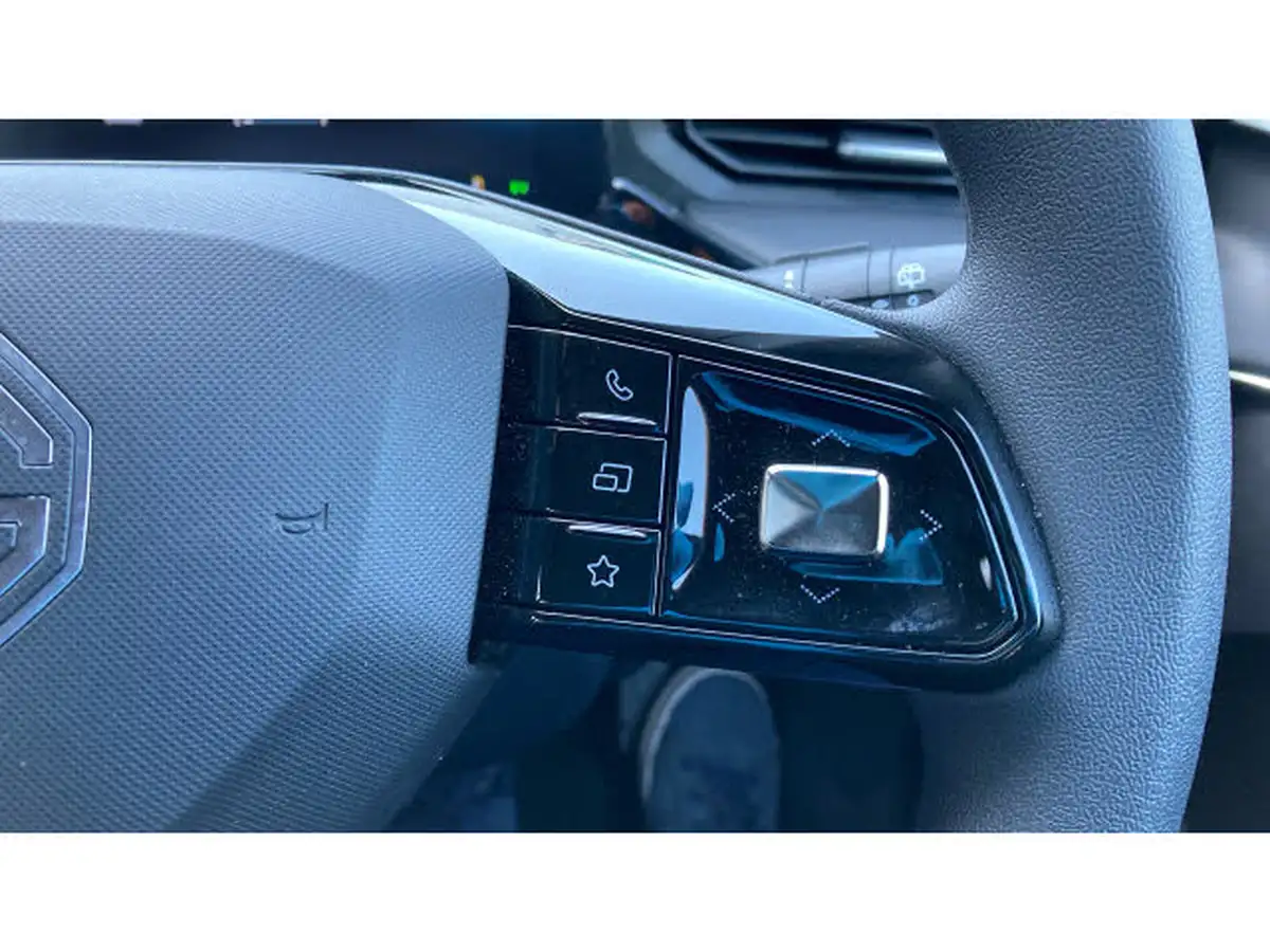 2024-mg-mg3-15-se-194ps-hev-1498cc-auto-big-21