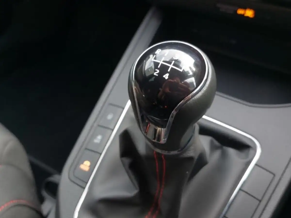 2021-seat-ibiza-10-tsi-fr-95ps-big-11