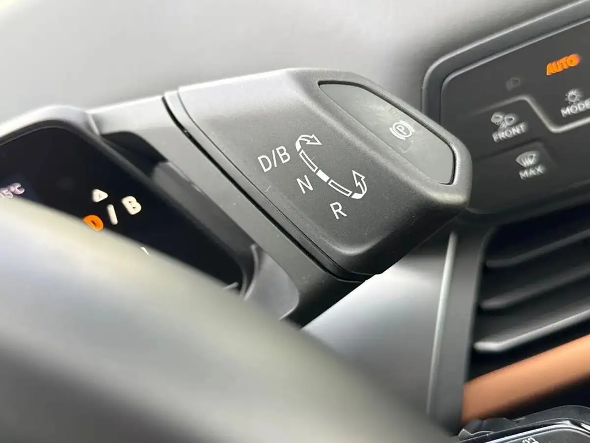 2024-cupra-born-e-v3-230ps-77kwh-e-boost-big-42