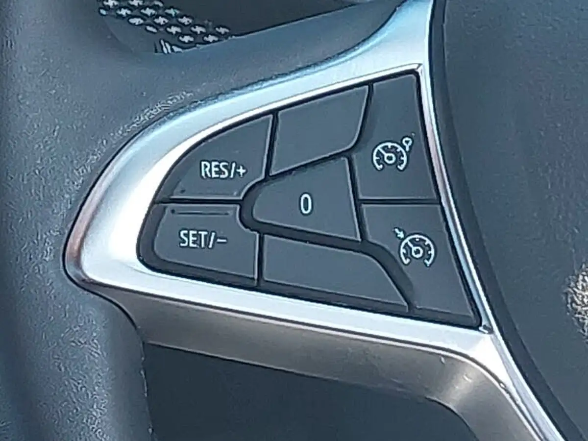 2022-dacia-sandero-10-tce-comfort-90bhp-big-9