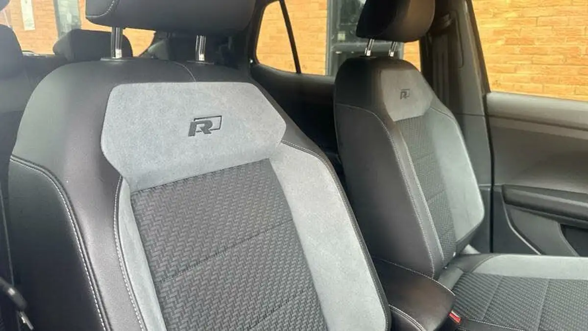 2022-volkswagen-t-cross-15-tsi-r-line-big-29