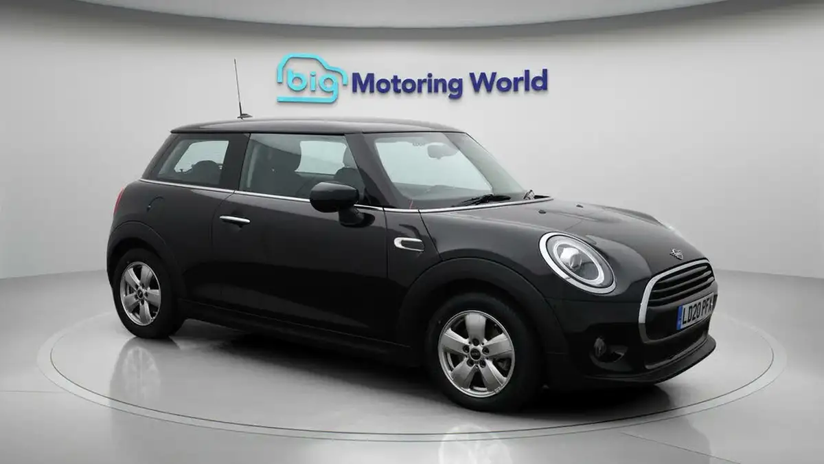 2020-mini-cooper-15-cooper-classic-hatchback-3d-auto-big-1