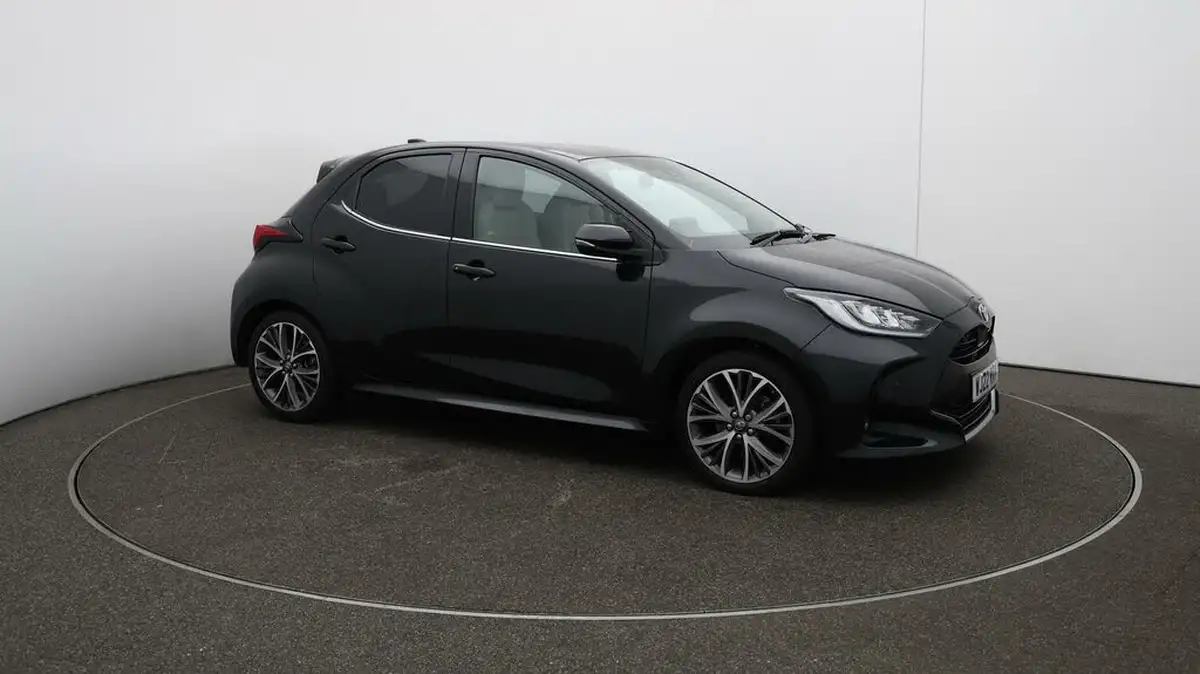 2022-toyota-yaris-15-vvt-i-excel-big-44
