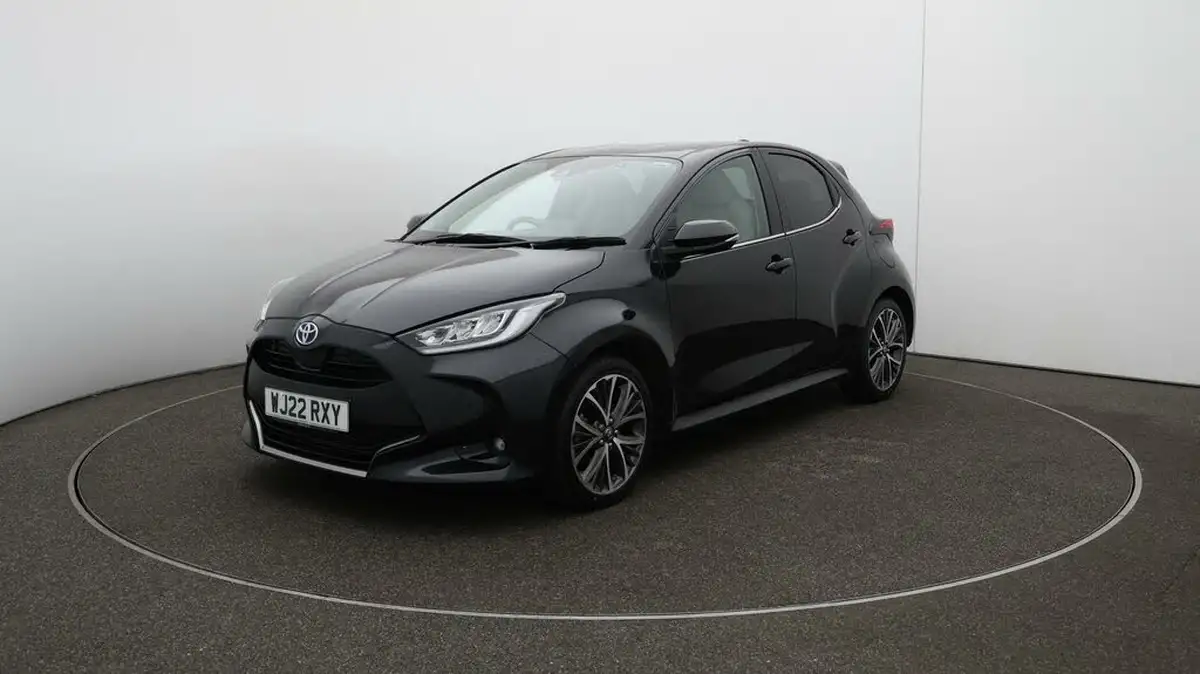 2022-toyota-yaris-15-vvt-i-excel-big-68