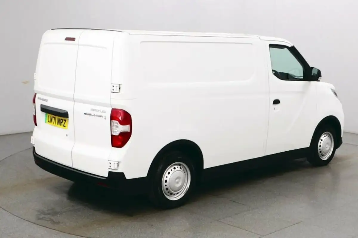 2021-maxus-e-deliver-3-e-l1h1-35kwh-big-6