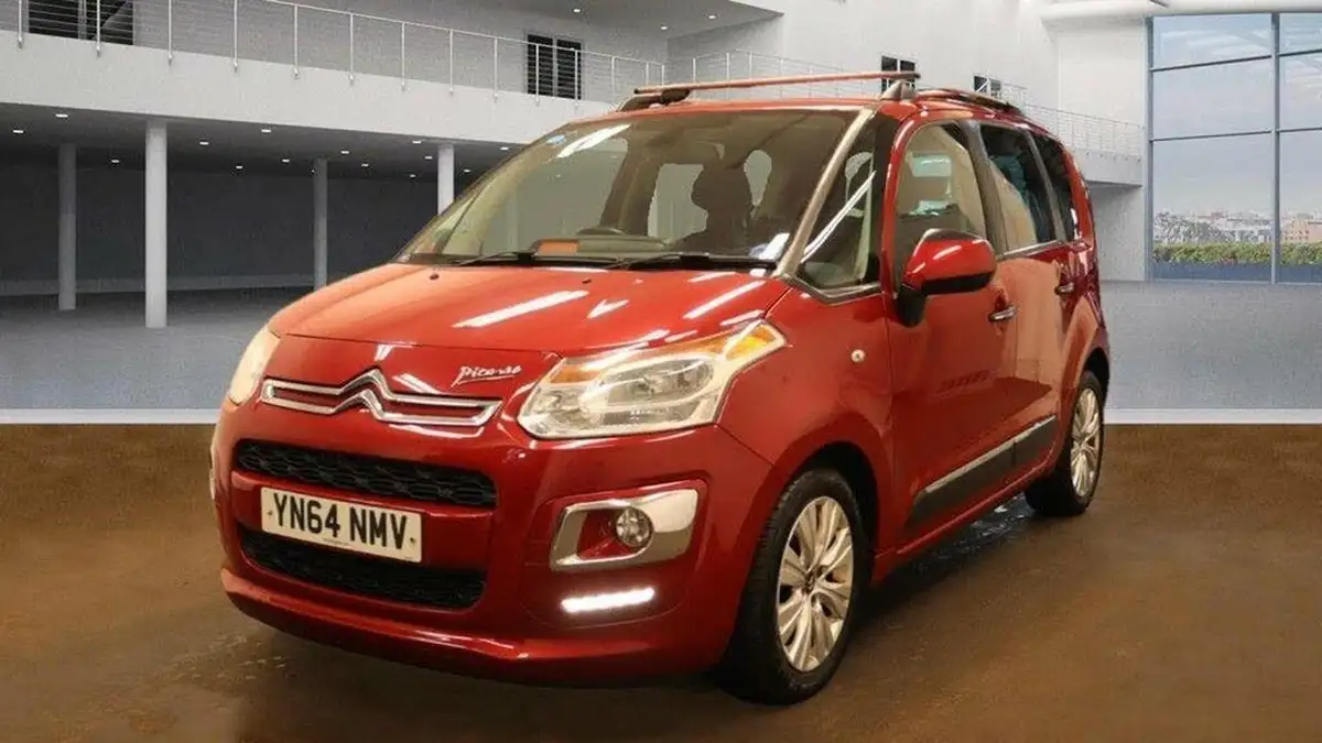 2014-citroen-c3-picasso-16td-exclusive-90ps-big-2