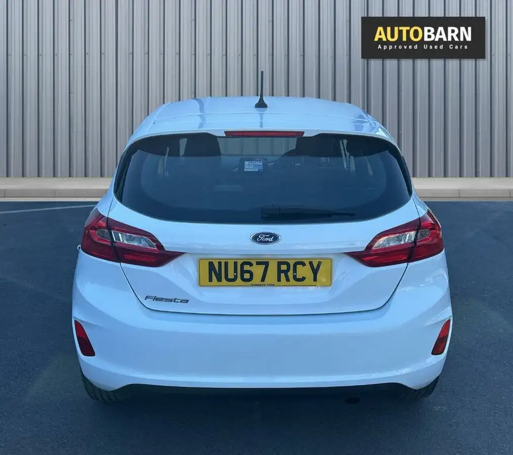 2017-ford-fiesta-11-ti-vct-zetec-5d-big-3