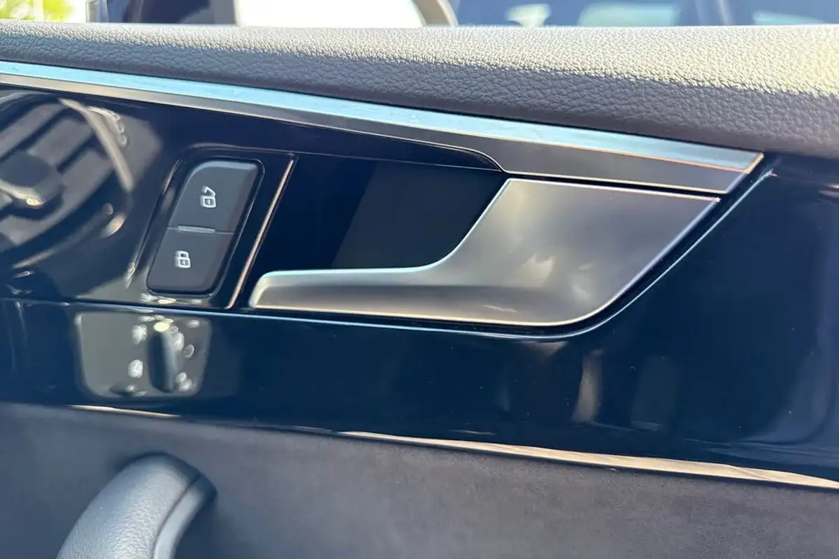 2023-audi-a5-20-35-tfsi-black-edition-coupe-2d-big-17