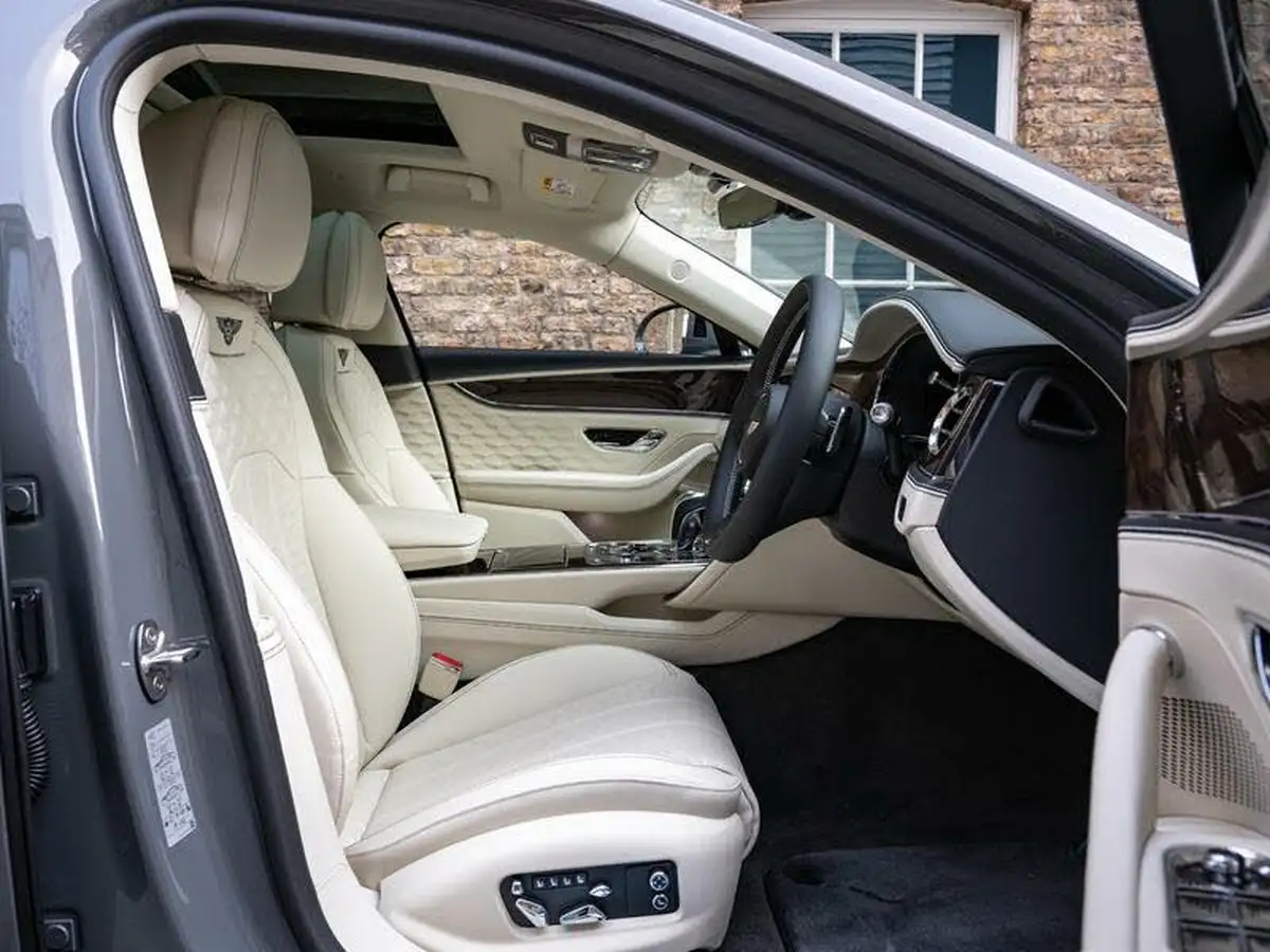 2024-bentley-flying-spur-big-16