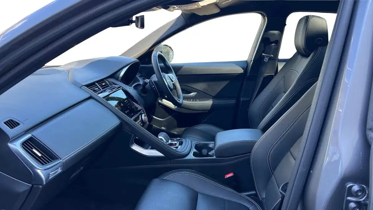 2024-jaguar-e-pace-20-d200-r-dynamic-se-black-big-2