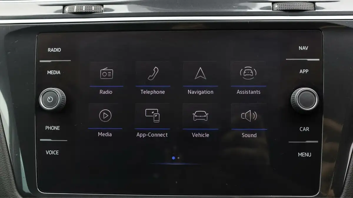 2022-volkswagen-tiguan-15-tsi-life-150ps-big-10