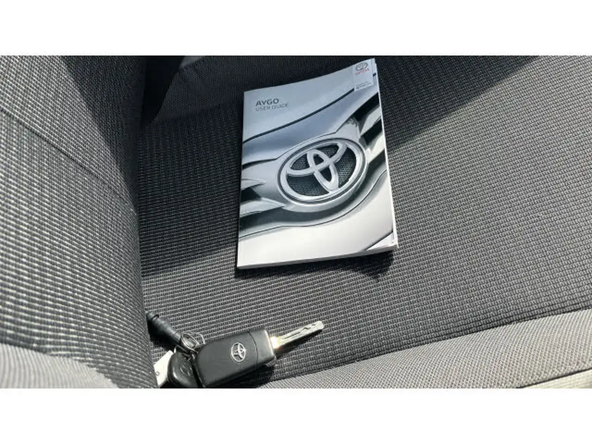 2020-toyota-aygo-10-vvt-i-x-trend-tss-big-18