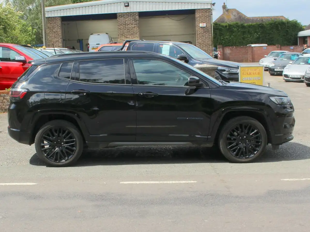 2022-jeep-compass-13-gse-s-big-6