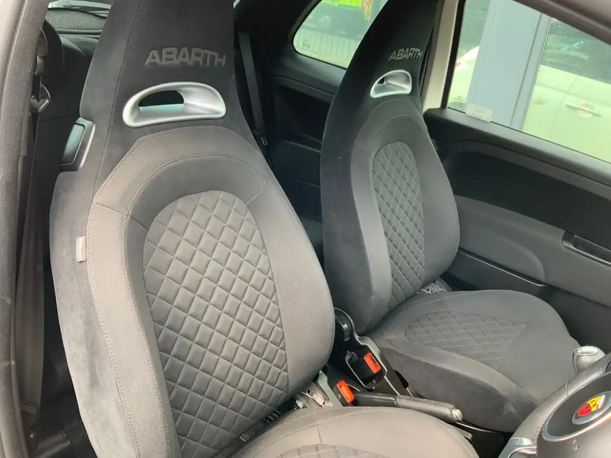 2022-abarth-595-14-tjet-f-big-22