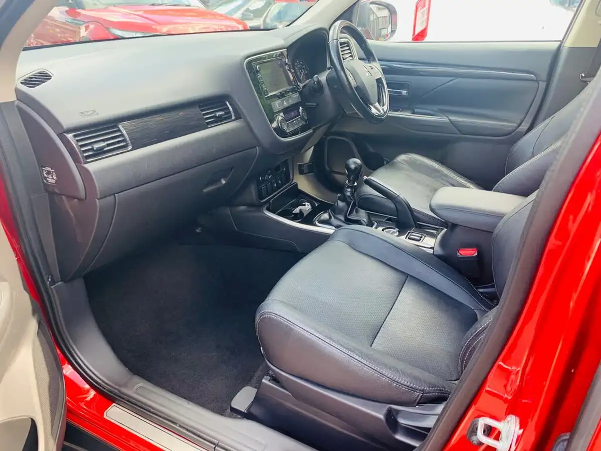 2018-mitsubishi-outlander-22di-d-4-big-4