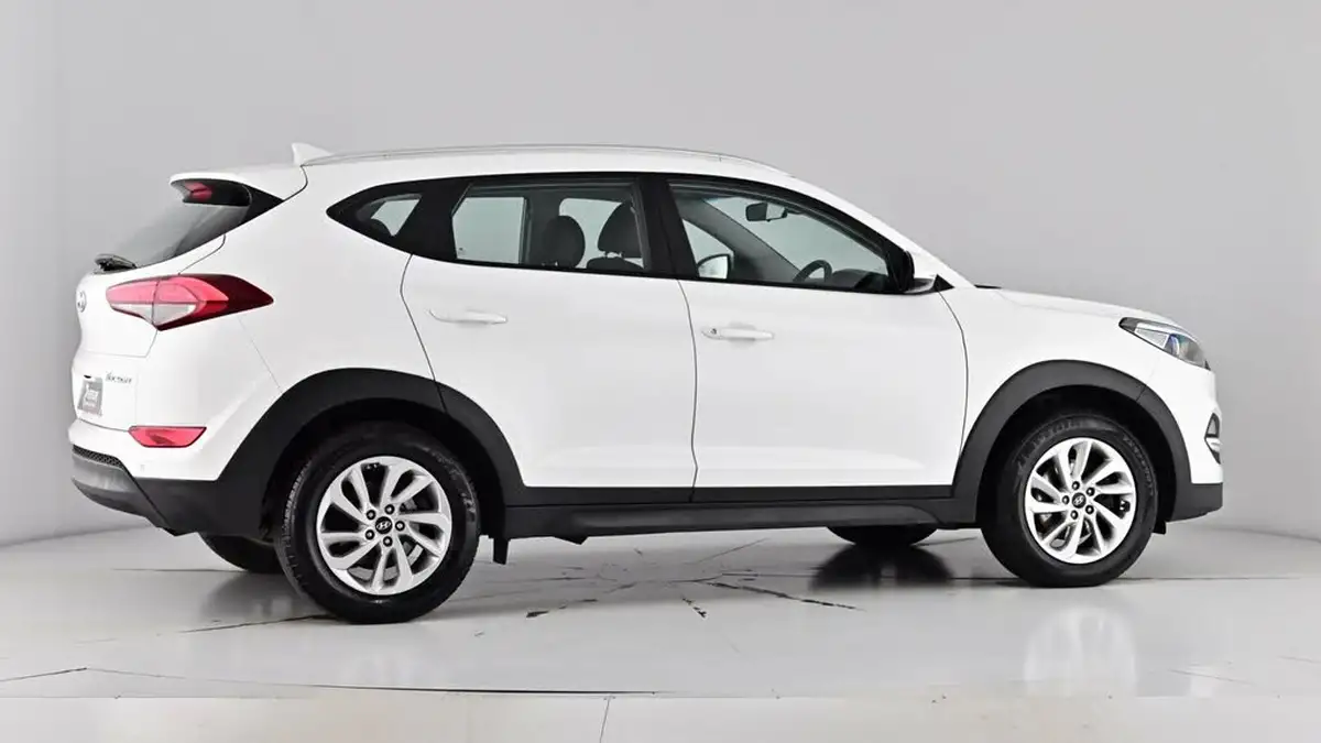 2018-hyundai-tucson-16-gdi-blue-drive-se-nav-big-74
