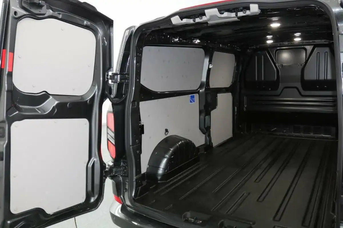 2023-ford-transit-custom-20tdci-320-l2h1-limited-136pseu6e-panel-van-1996cc-auto-big-16