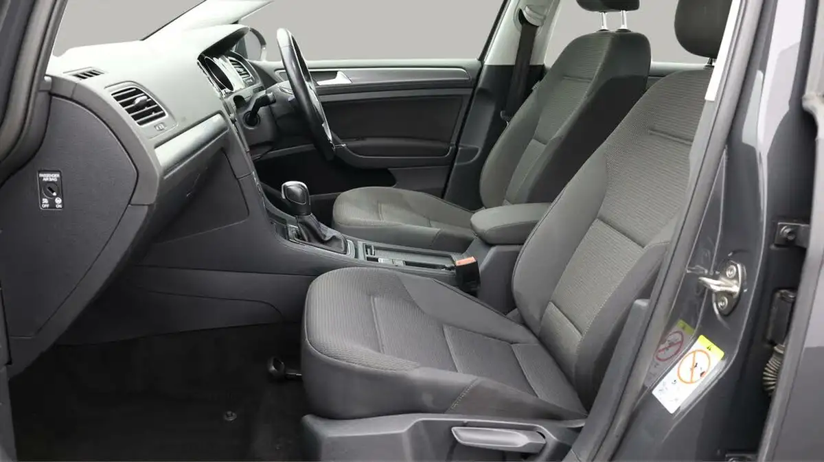 2020-volkswagen-golf-e-e-golf-big-13