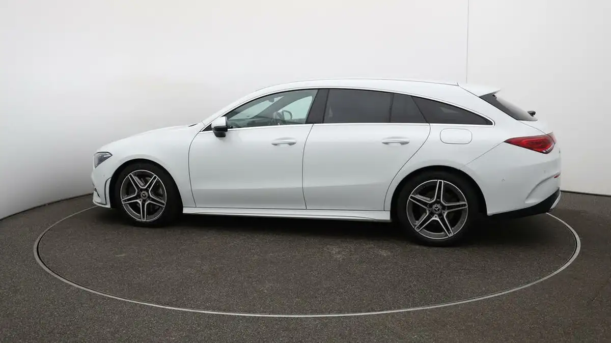 2022-mercedes-benz-cla-13-cla-200-amg-line-shooting-brake-5d-big-57