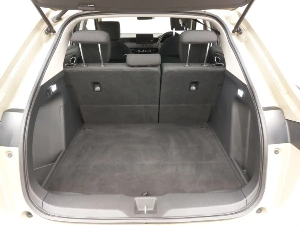2022-honda-hr-v-15-i-mmd-elegance-big-7