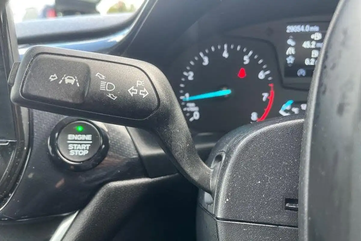 2020-ford-fiesta-10t-st-line-edition-155ps-hybrid-mhev-5d-big-13