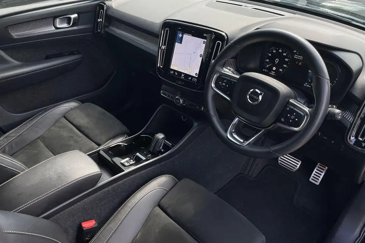 2021-volvo-xc40-15-t5-r-design-pro-258bhp-big-4