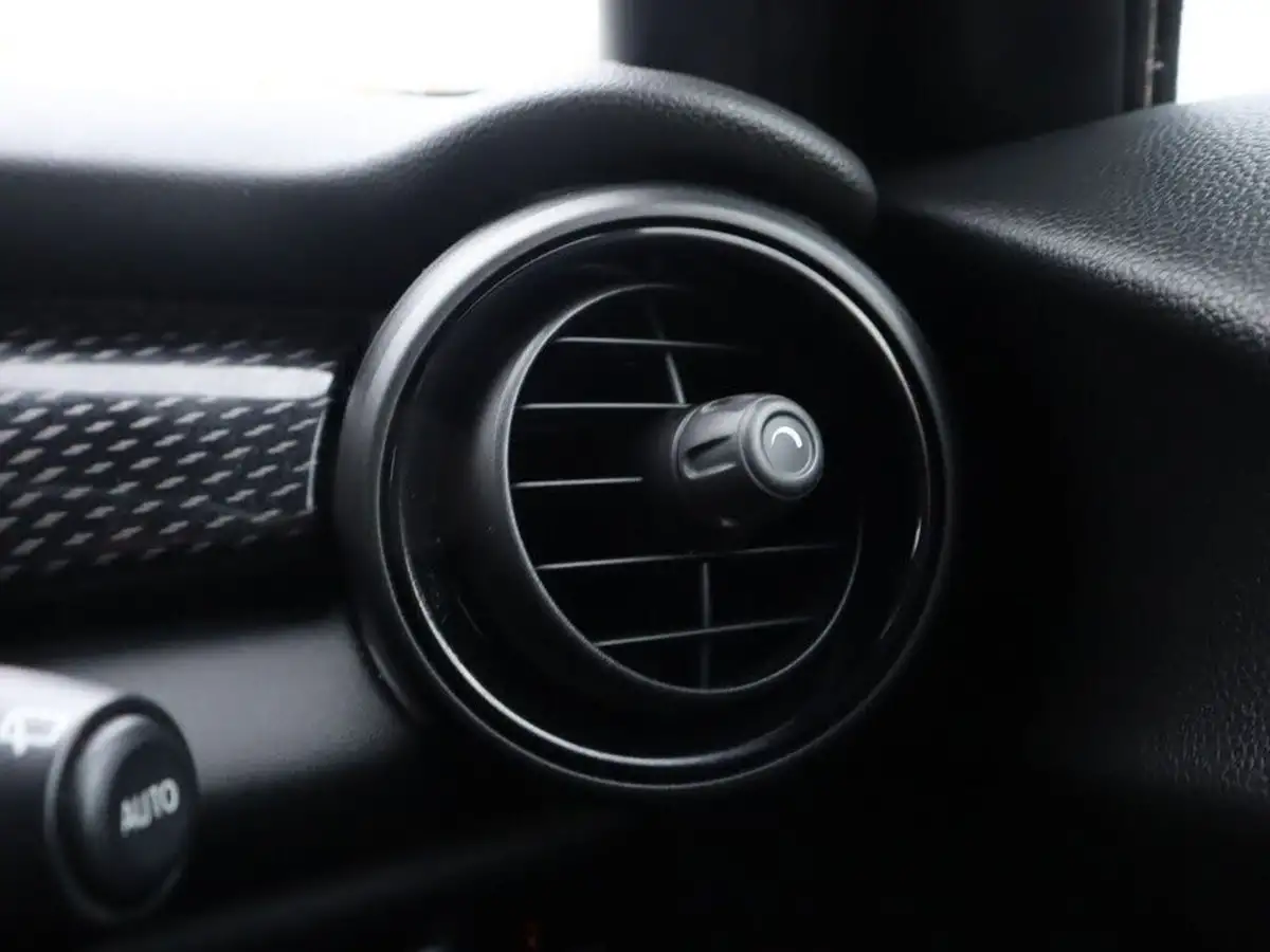 2019-mini-cooper-20-cooper-s-sport-189bhp-hatchback-5d-big-28
