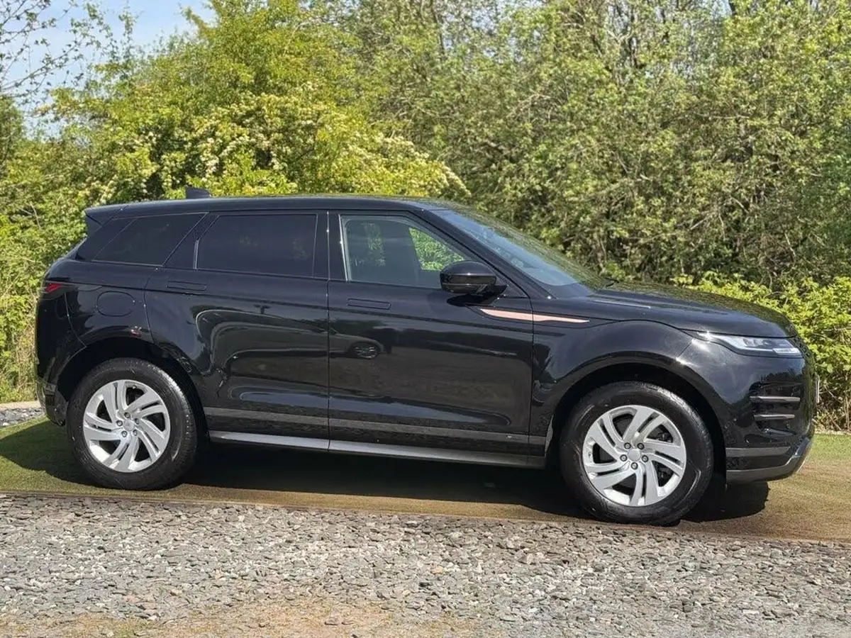 2021-land-rover-range-rover-evoque-15-p300e-r-dynamic-s-big-8