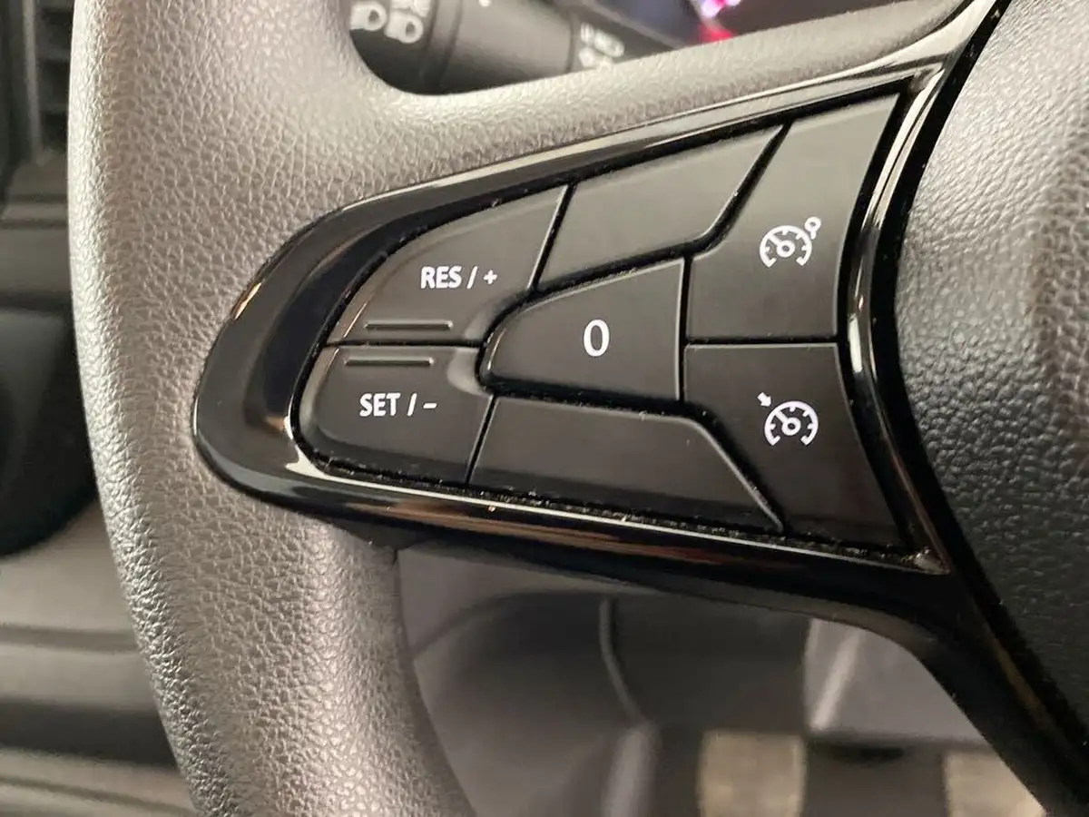 2023-renault-trafic-20dci-ll30-130-business-panel-big-24