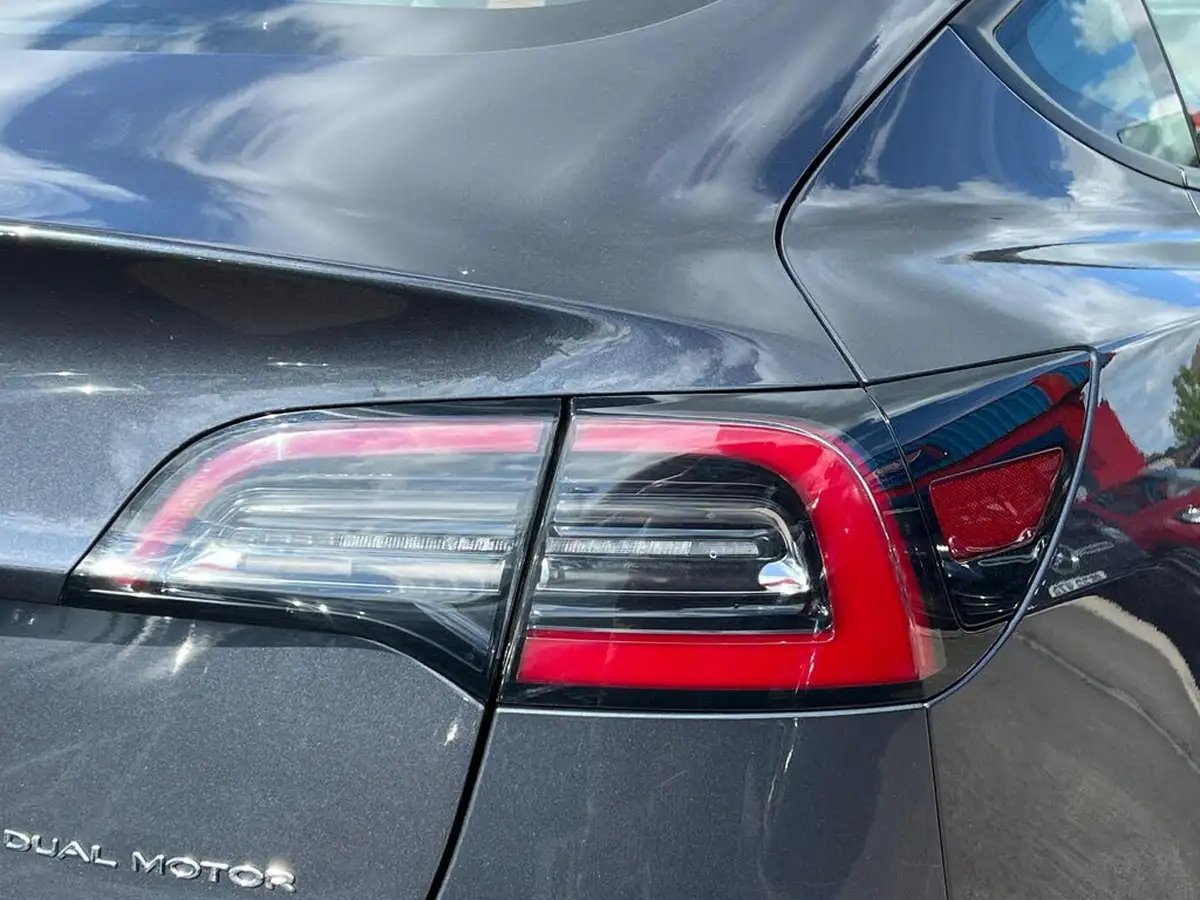 2021-tesla-model-3-e-long-range-4x4-big-49