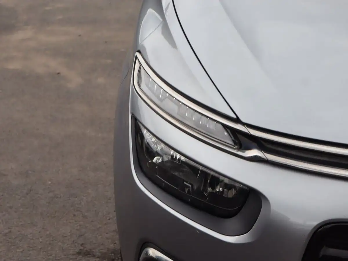 2019-citroen-c4-spacetourer-15bluehdi-flair-big-12