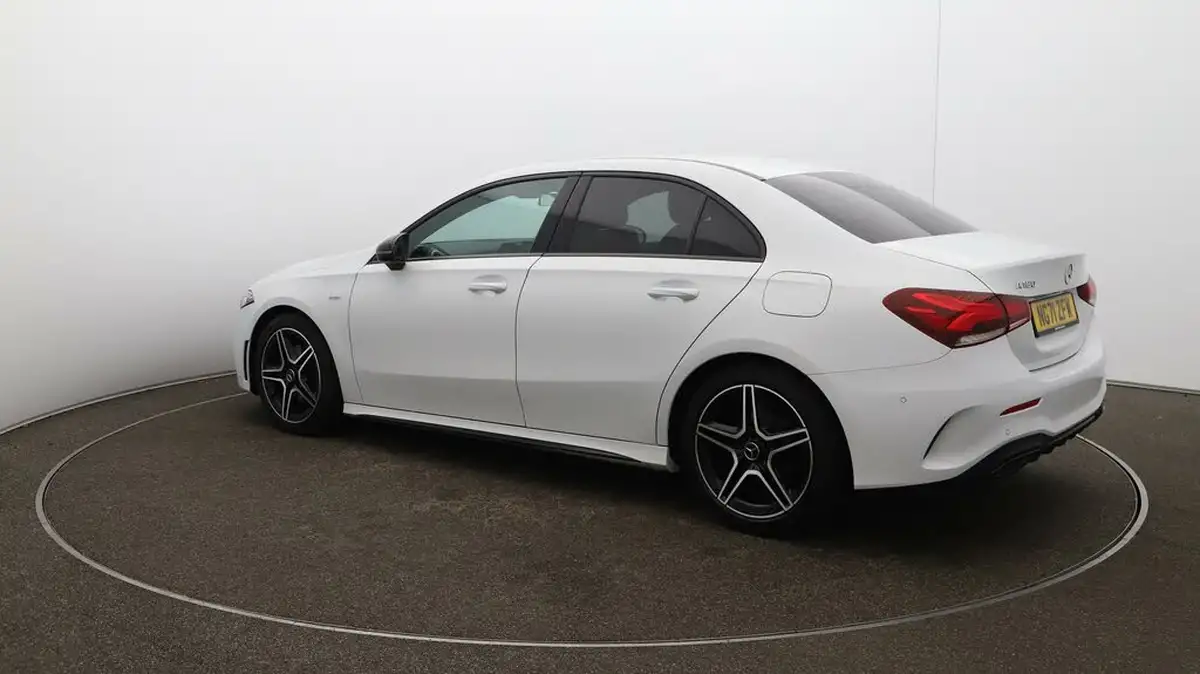 2022-mercedes-benz-a-class-13-a180-amg-line-executive-edition-saloon-4d-7g-dct-big-35