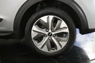 2021-kia-e-niro-ev-3-small-42